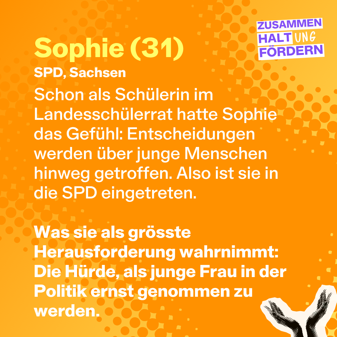 Vorstellung unserer Alumna Sophie, die 2024 in den sächsischen Landtag eingezogen und heute auch Queerbeauftragte der Bundesregierung ist, im Rahmen unserer Crowdfunding Kampagne #ZusammenHaltung fördern!